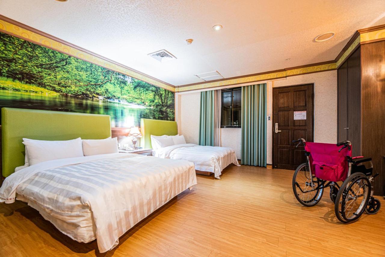 Wenpin Hotel - Pier 2 Kaohsziung Kültér fotó