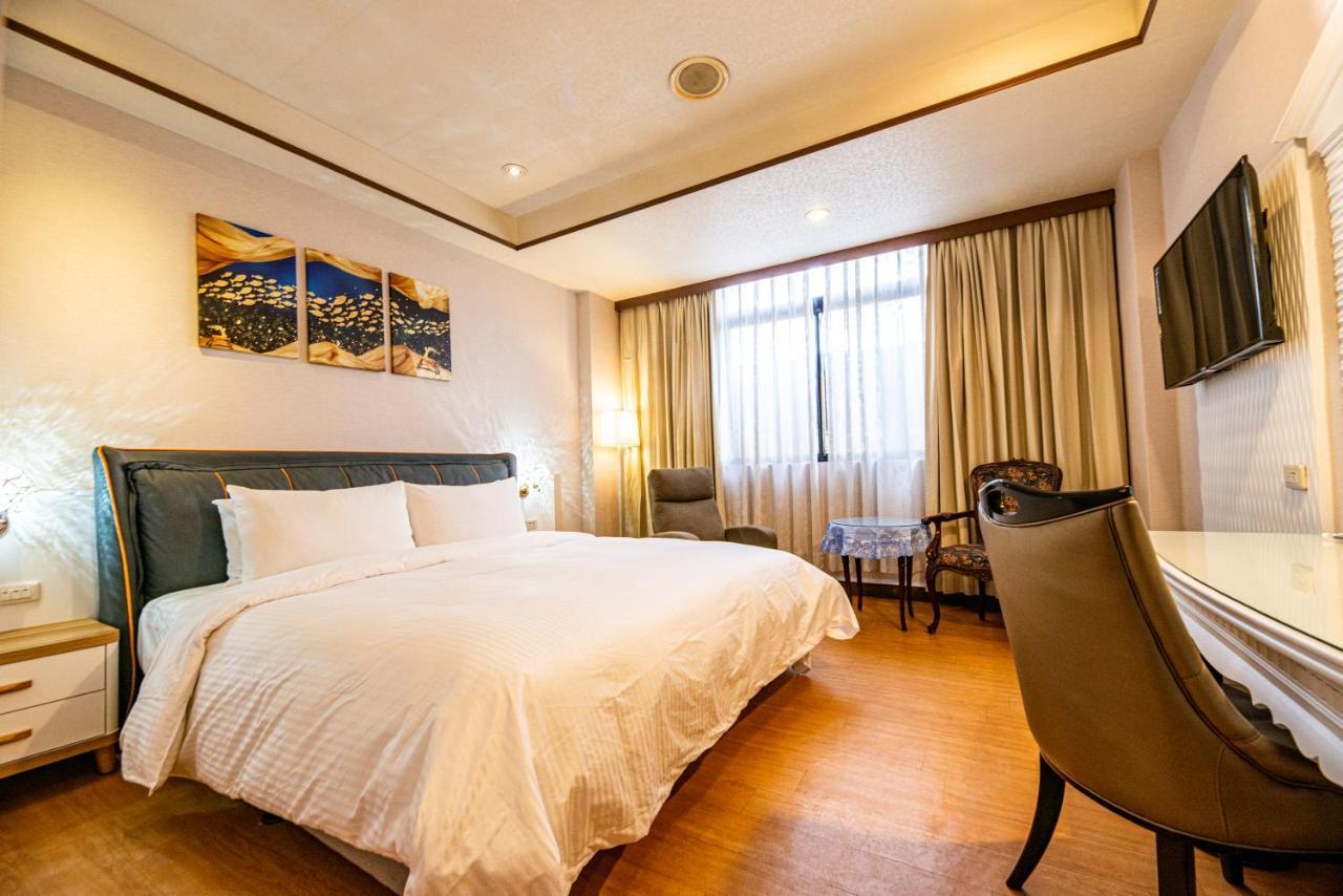 Wenpin Hotel - Pier 2 Kaohsziung Kültér fotó