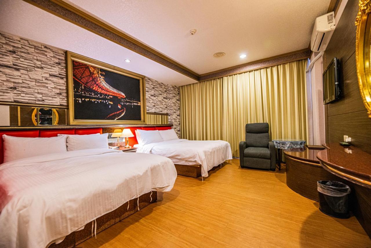 Wenpin Hotel - Pier 2 Kaohsziung Kültér fotó