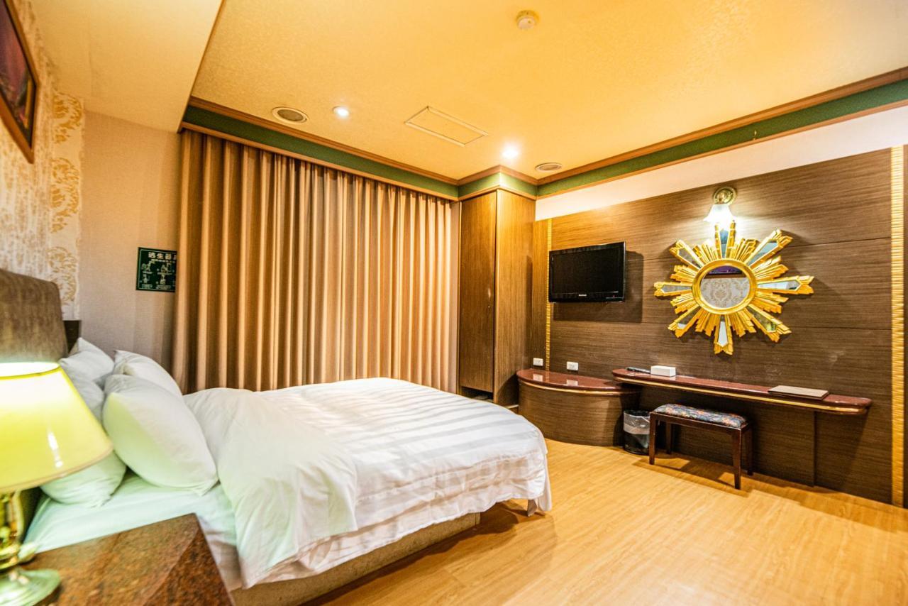 Wenpin Hotel - Pier 2 Kaohsziung Kültér fotó