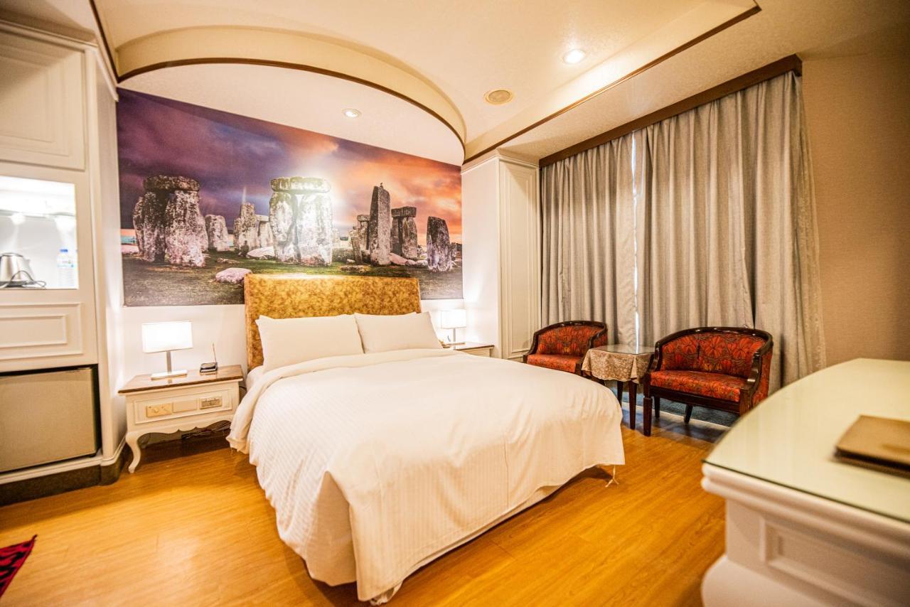 Wenpin Hotel - Pier 2 Kaohsziung Kültér fotó