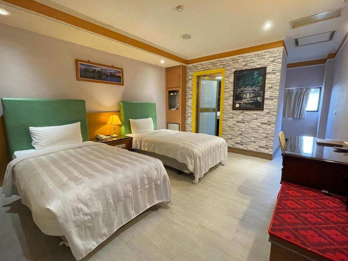 Wenpin Hotel - Pier 2 Kaohsziung Kültér fotó
