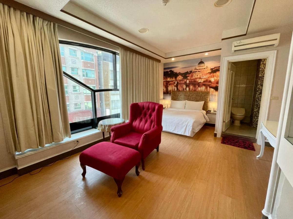 Wenpin Hotel - Pier 2 Kaohsziung Kültér fotó